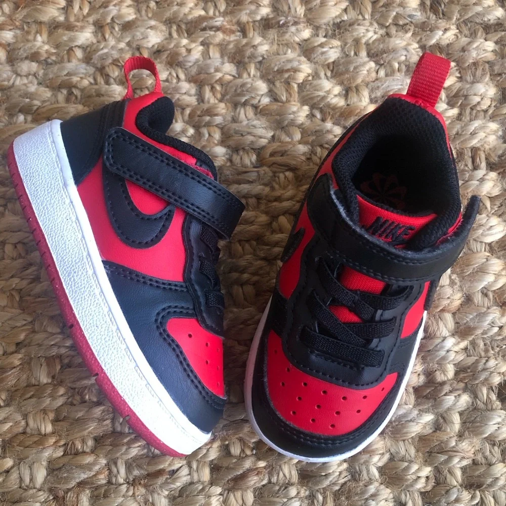 New: Nike Court Borough Low Recraft. Unisex. Hard Bottoms. Size 5 c
